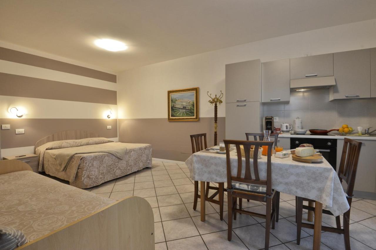 Apartamento Antiche Mura Casa Vacanze Puegnago sul Garda Exterior foto